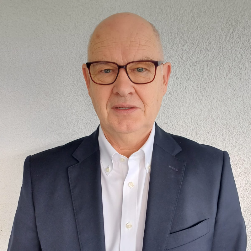  Martin Lausberg